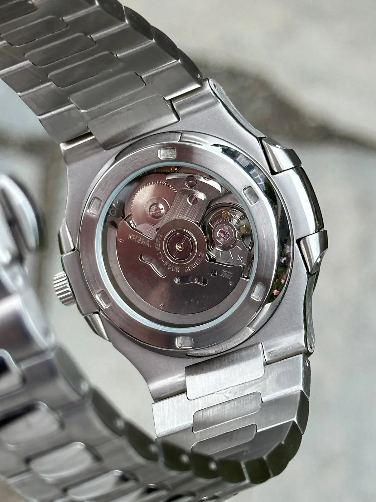 NAUTILUS MOD (Tiffany Open Heart)