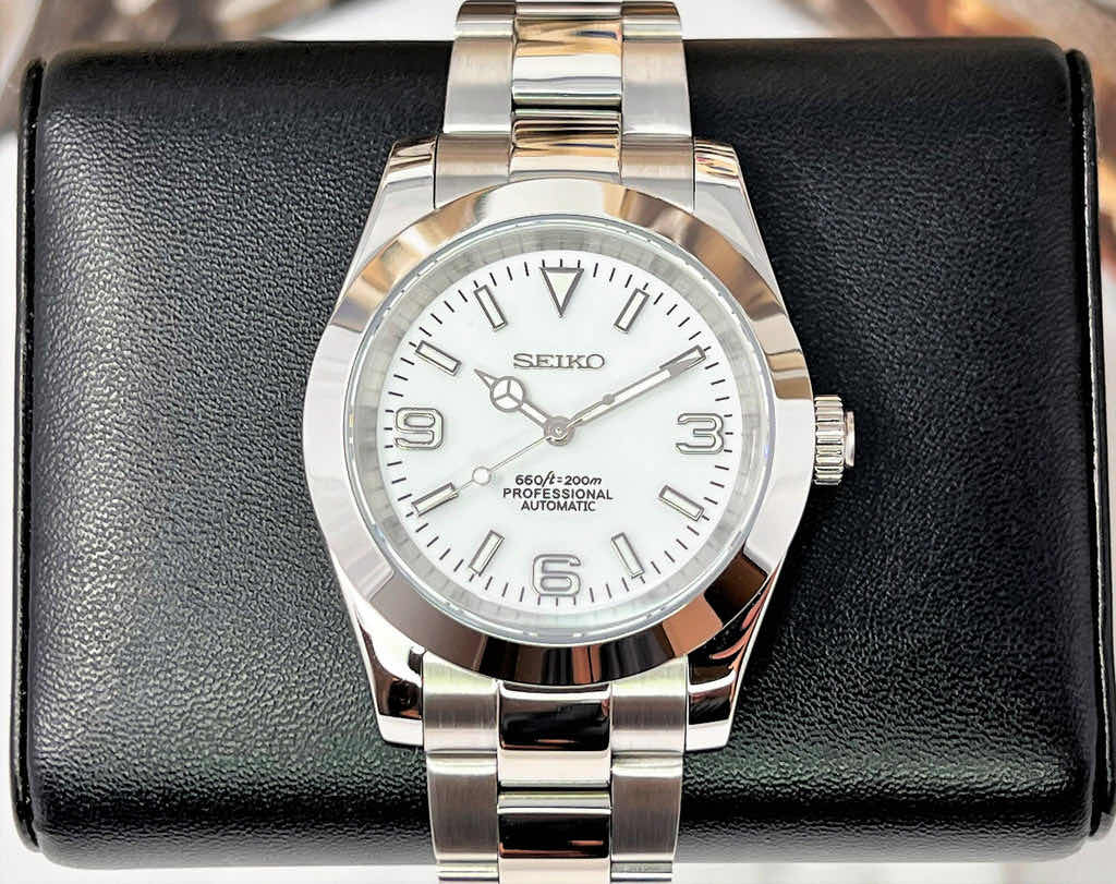 OYSTER MOD (White)