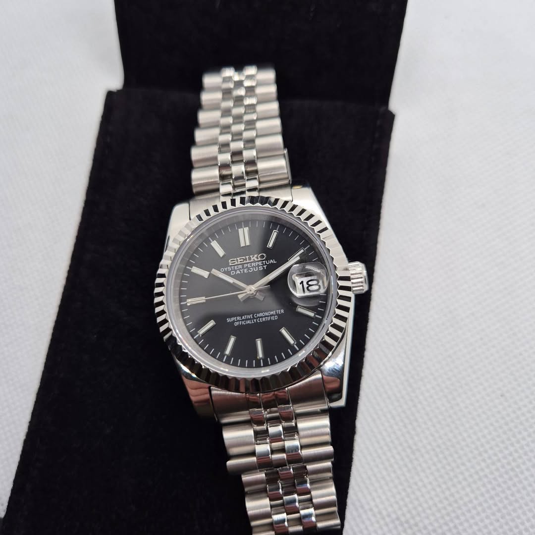 CLASSIC DATE BLACK - MOD